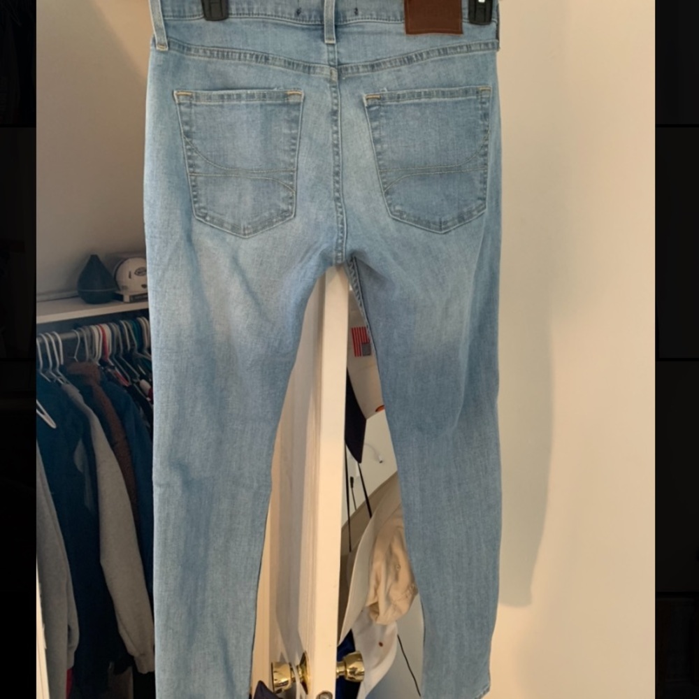 Light Blue jeans from Hollister - Picture 2 of 4